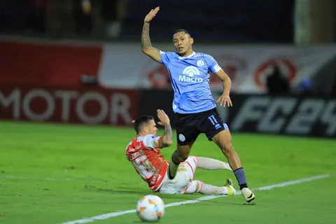 ¿Bryan Reyna a Universitario? Qué dicen desde Argentina