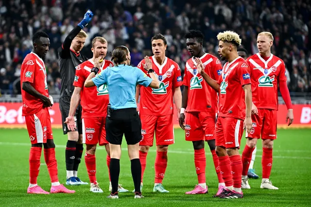 Penalty pour Lyon, c’est reparti !