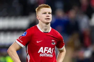 Mercato Manchester United : Kees Smit, la recrue surprise au milieu de terrain ?