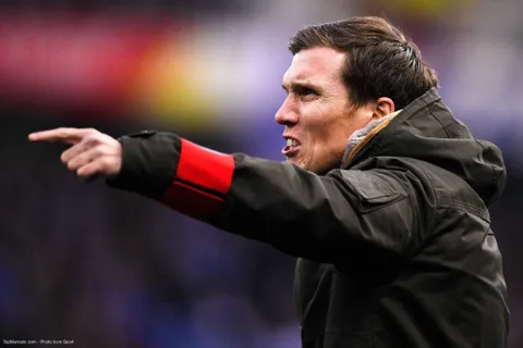 Officiel Mercato - Leverkusen : Wolf prend la place de Bosz