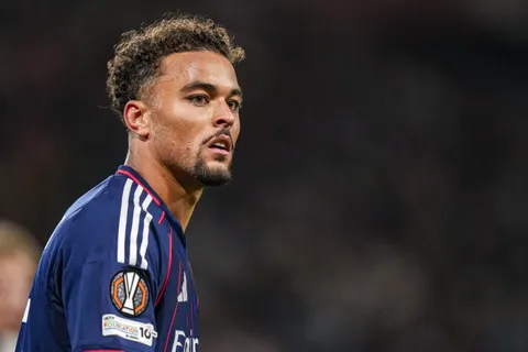 Semaine cauchemar pour la famille Kluivert !