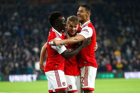 Mercato - Manchester City et Chelsea tentent un énorme coup à Arsenal !