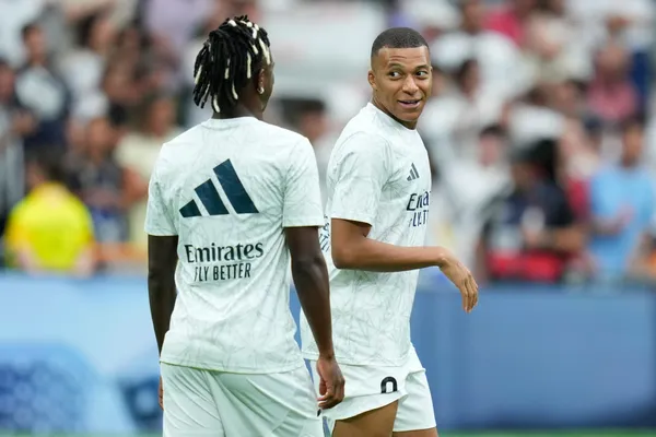 Kylian Mbappé, Vinicius Junior, Real Madrid