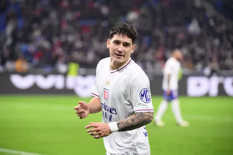 Mercato OL : Satriano acheté… pour être vendu dans la foulée ?