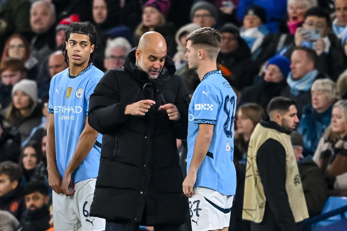 Manchester City : la décision incompréhensible de Pep Guardiola lors du mercato d’hiver dénoncée