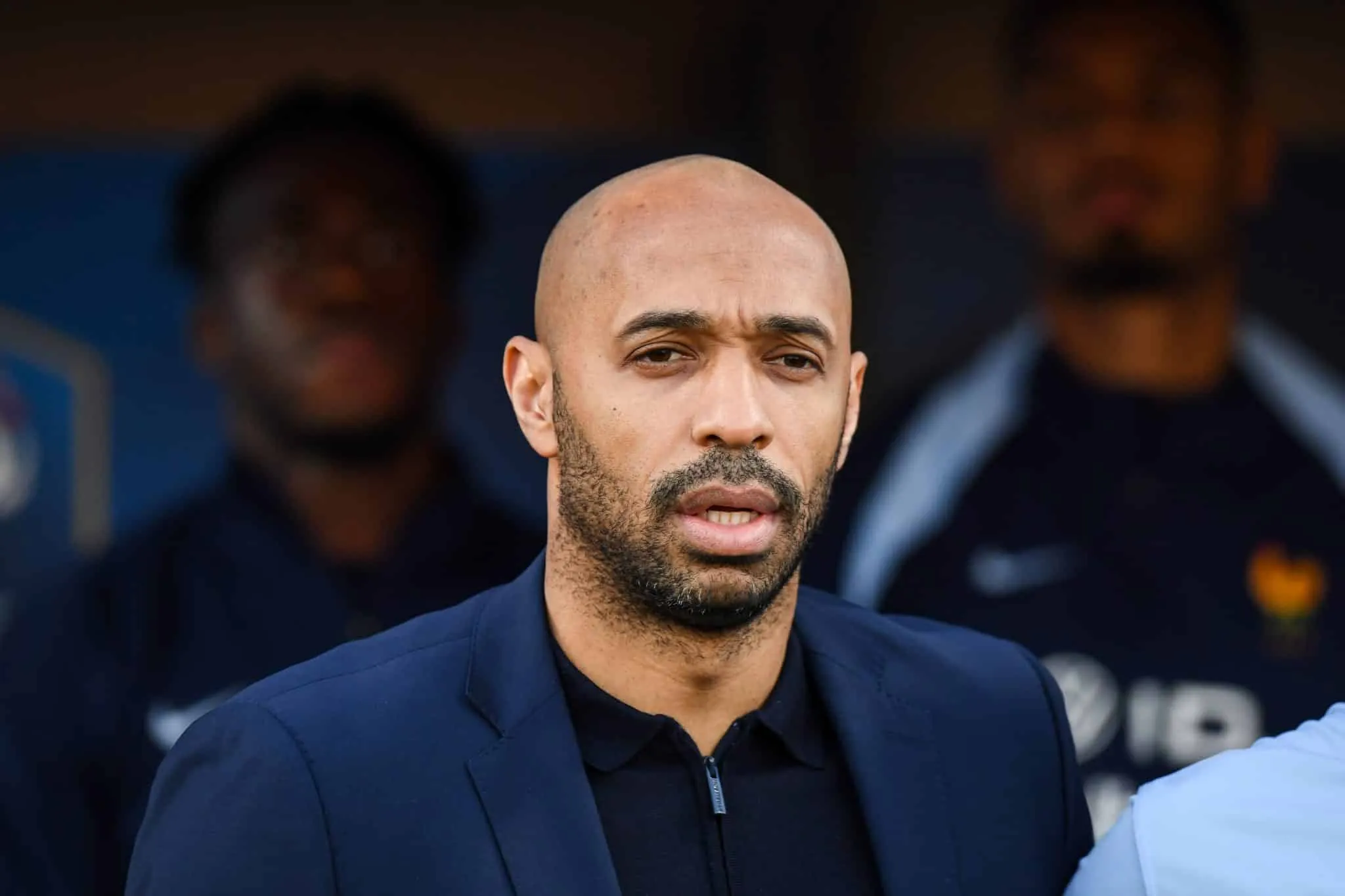 De quelle sélection nationale Thierry Henry a-t-il été l’entraîneur adjoint de 2016 à 2018, puis en 2021 et 2022 ?