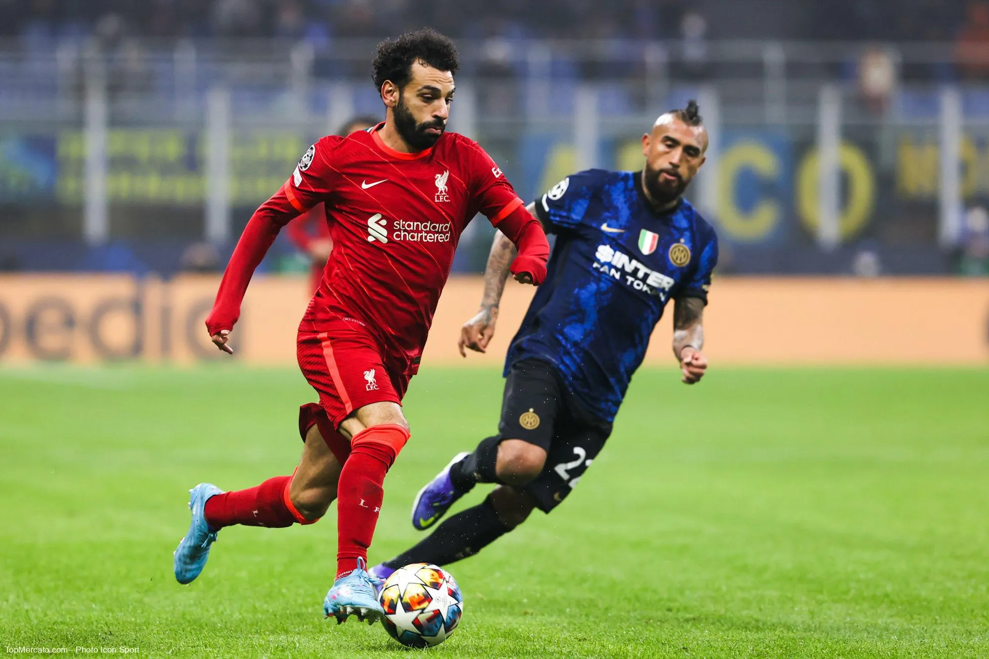 Mohamed Salah et Arturo Vidal, match Inter Milan-Liverpool