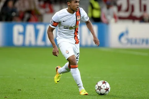 Douglas Costa, la “menace” brésilienne pour Ribéry et Robben