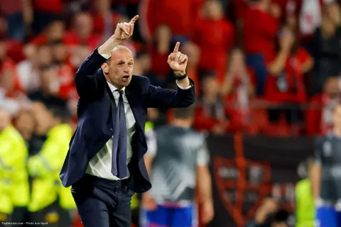 Mercato - Juventus : un échange majeur avec Chelsea ? Allegri répond !