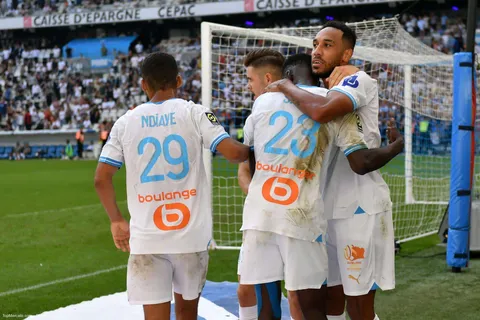 Match OM – AEK Athènes : chaîne TV et compos officielles