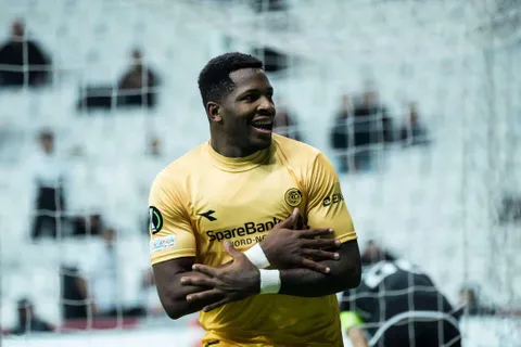 OM : “plus rapide que tous les défenseurs”, l’ex-coach de Moumbagna dresse son profil