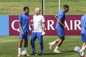 Lacroix à la place de Saliba et Barcola éjecté du XI ? Fais ta compo pour France-Norvège (Coupe du monde 2026)