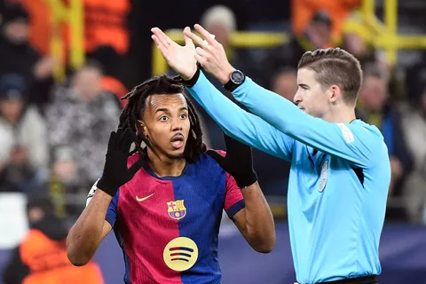 Mercato - Barça : un grosse offre d’Arsenal en préparation pour Jules Koundé