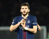 Mercato PSG : “pièce manquante” désirée par Arsenal et décrété “intransférable”, Khvicha Kvaratskhelia a quand même un prix… exorbitant