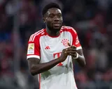 Ca part au clash entre Davies et le Bayern Munich