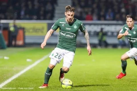 ASSE : Romeyer se réjouit du rôle tenu par Debuchy