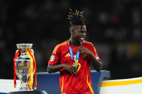 Mercato - Barça : Laporta pris pour cible sur Nico Williams