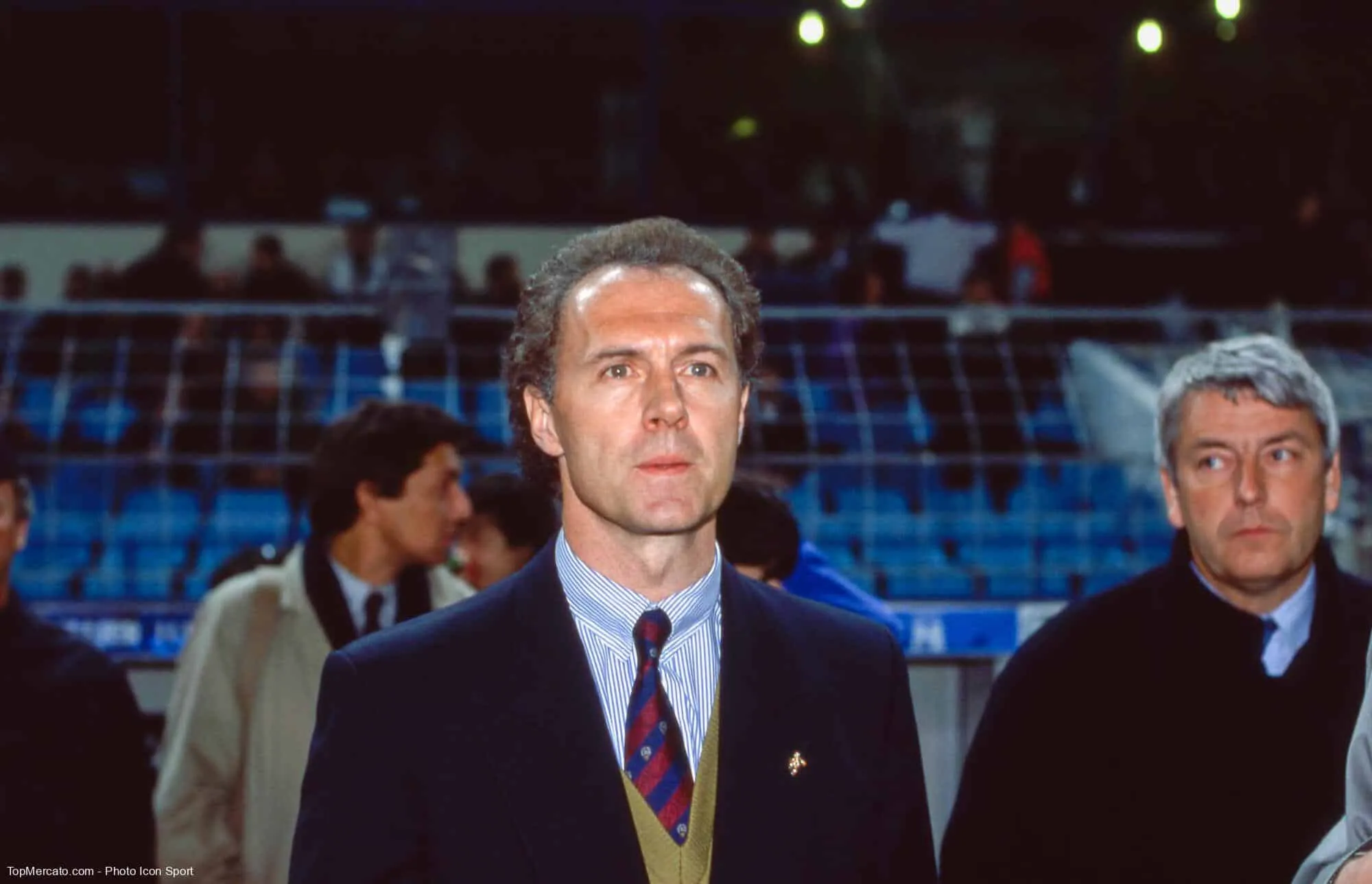 En quelle année Franz Beckenbauer a-t-il entraîné l’Olympique de Marseille ?