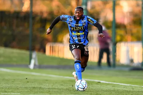 Officiel Mercato - Grenoble : Joris Correa signe pour deux ans