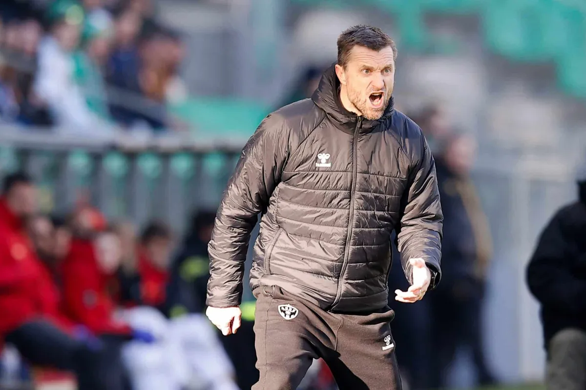 Mercato ASSE : 1 victoire en 9 matchs pour Eirik Horneland, 3 options pour le remplacer