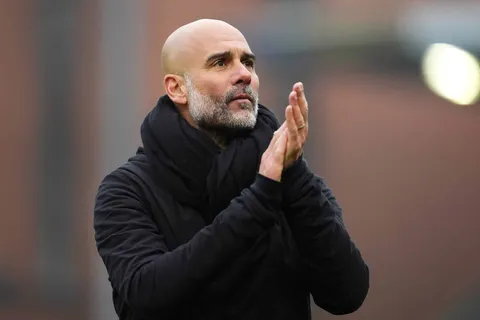 Mercato Manchester City : le “nouveau Kroos” érigé en priorité de Guardiola au milieu de terrain