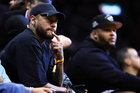 Barça : Neymar répond à la folle rumeur !