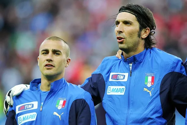 Fabio Cannavaro, Gianluigi Buffon, Italie