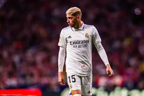 Real Madrid : un trio anglais sur Valverde