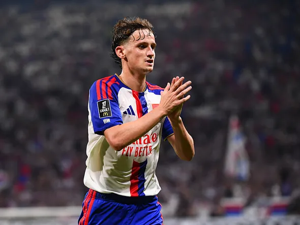 Mercato OL : “il serait très bien accueilli là-bas”, un club ambitieux de PL désigné comme favori pour signer Tyler Morton