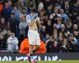 Les 3 latéraux gauches shortlistés par Manchester United : la piste la plus chaude pour le mercato d’hiver mène à… Manchester City !