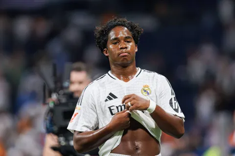 Mercato Real Madrid : 2 portes de sortie pour Endrick