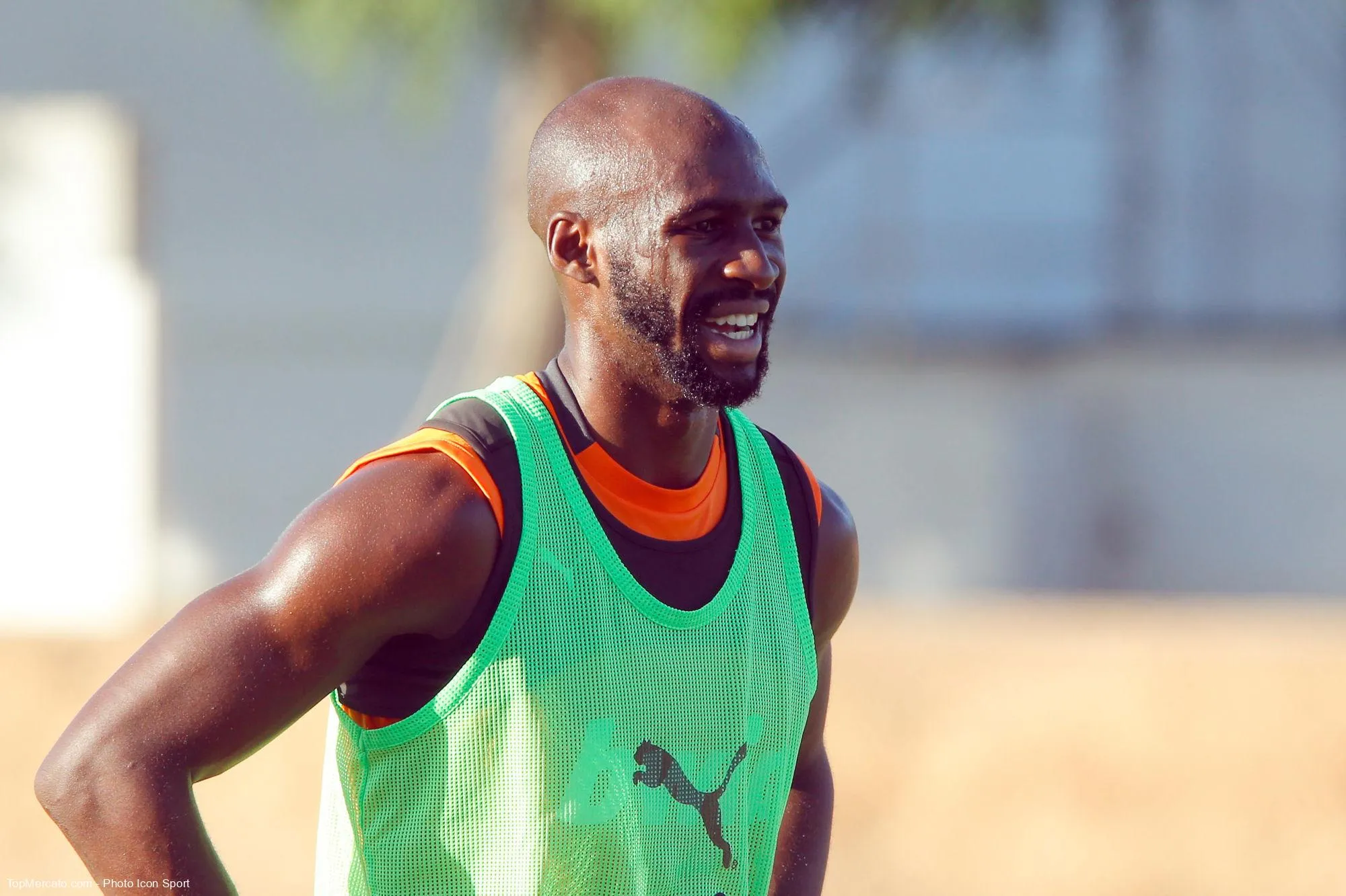 Eliaquim Mangala, Valence