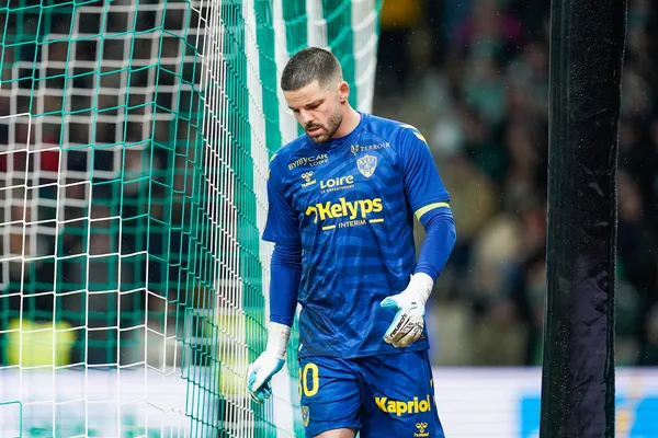 Gautier Larsonneur ASSE Saint-Etienne