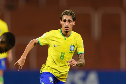 Mercato - OL : John Textor fond pour un crack brésilien