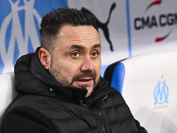 Mercato OM : Roberto De Zerbi sauvé par le coût élevé d’un licenciement en cours de saison ?