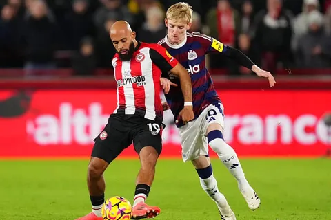 Mercato Manchester United : une offre en préparation pour un ailier de PL aux 18 buts