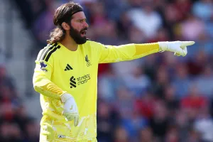 Mercato Liverpool : Alisson concerné par un énorme chantier à cinq dossiers