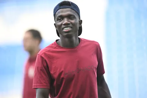 Mercato – Monaco fixe un nouveau prix XXL pour Lamine Camara