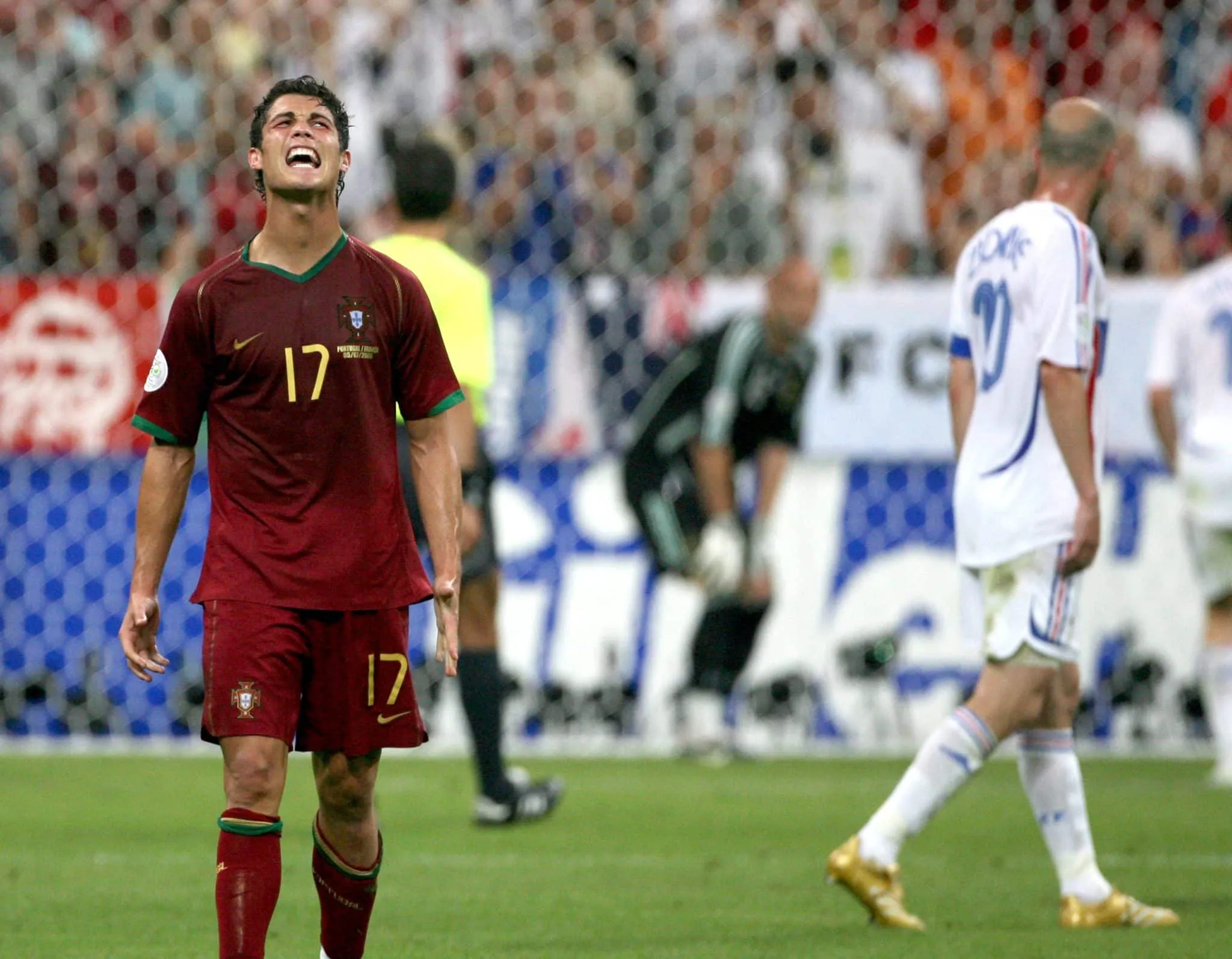 A quel poste Cristiano Ronaldo a-t-il joué la rencontre de la Coupe du monde 2006, Portugal 0-1 France ?
