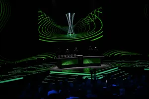 Conference League : le tirage au sort en DIRECT des 8es de finale… Strasbourg dans la bonne moitié de tableau