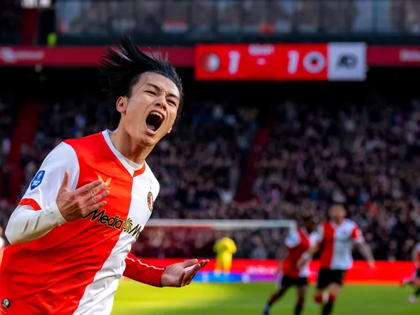 Mercato LOSC : le successeur de Matias Fernandez-Pardo arrive en provenance du Feyenoord !