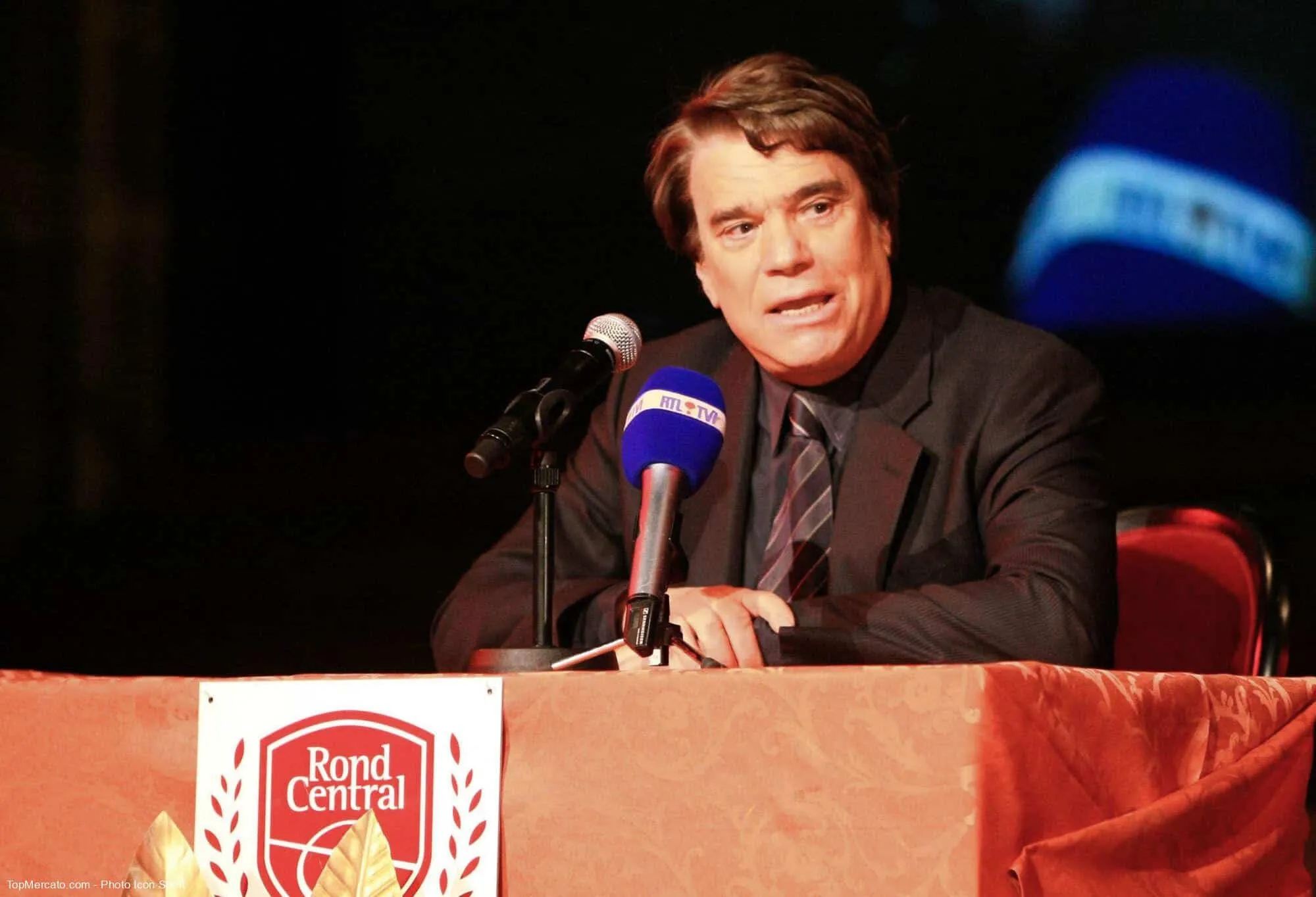 Quel joueur de l’OM entre 1991 et 1997 a dit que Bernard Tapie était “le plus gros menteur de la terre” ?