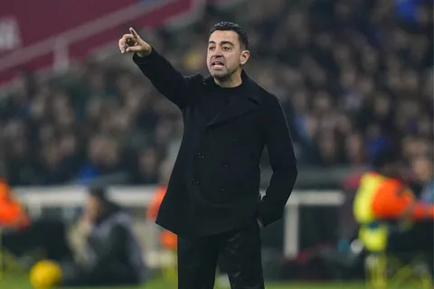 Barça : Xavi trollé à Gérone !