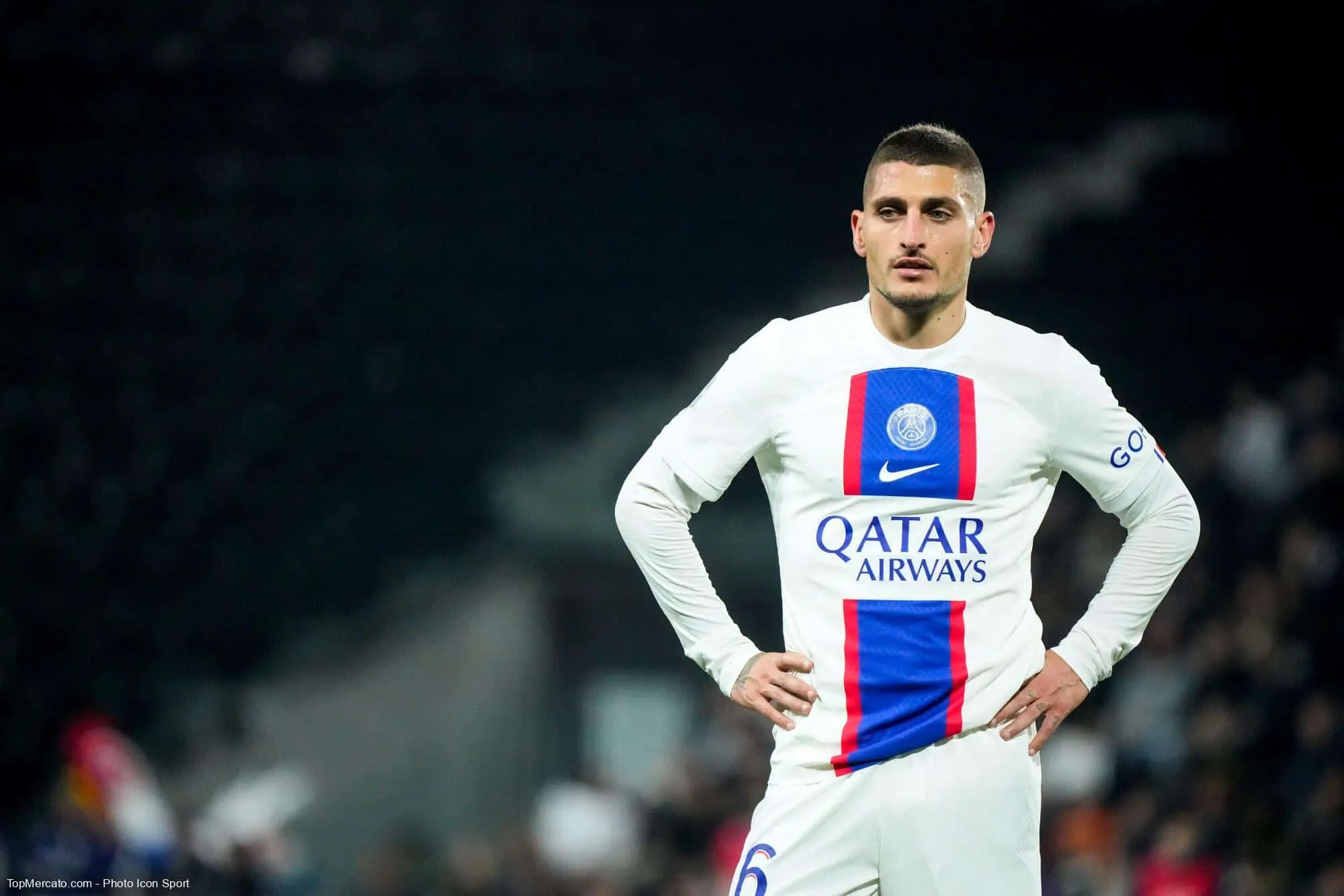 En 2012, à son arrivée au PSG, à quel joueur de L1 Marco Verratti a-t-il été comparé de manière défavorable par le président du Stade rennais, qui a affirmé que l’Italien était trop cher et que le milieu n’allait “pas jouer dans l’équipe première” du PSG ?