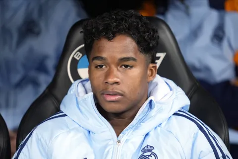 Mercato Real Madrid : les 8 clubs à l’affût pour Endrick… avec Manchester United, sans l’OM !