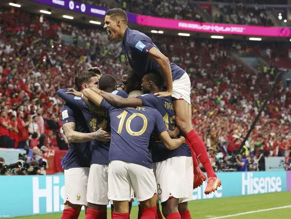 Malgré la défaite, les Bleus devraient venir saluer les supporters à Paris
