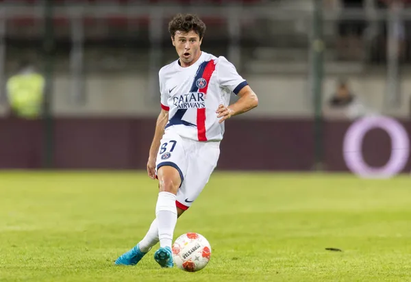 Joao Neves, PSG