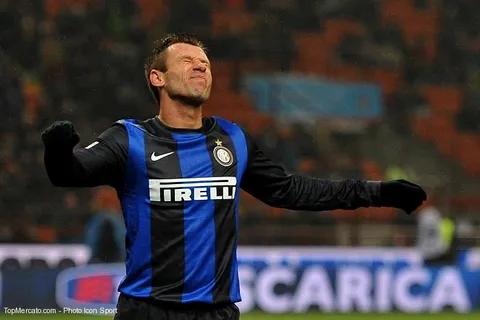 Un avenir en pointillés pour Cassano à l’Inter