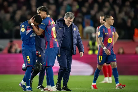 Mercato Barça : tout bénef pour Manchester United et Liverpool ? Un déclassé de Flick disponible en prêt