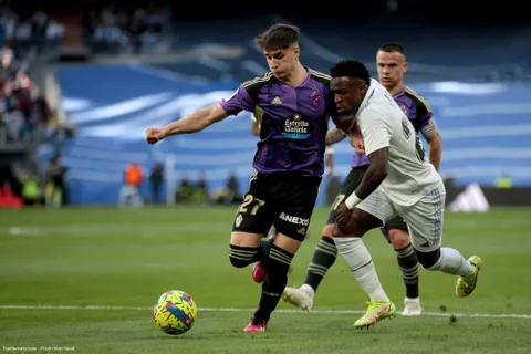 Mercato - Dortmund, Newcastle et le Milan AC à la lutte pour signer un prodige espagnol